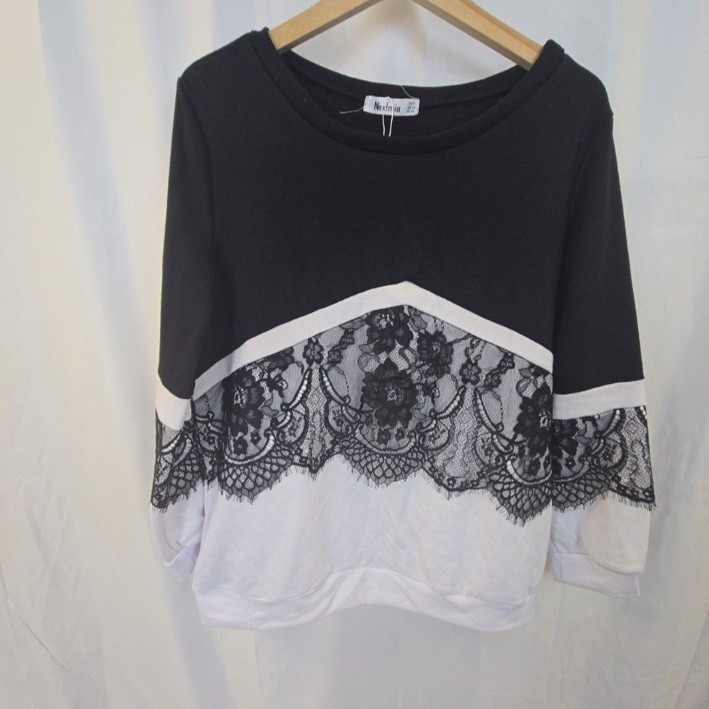 Nextmia Blouse Womens 18 Plus Black White Lace Colorblock Long Sleeve Top